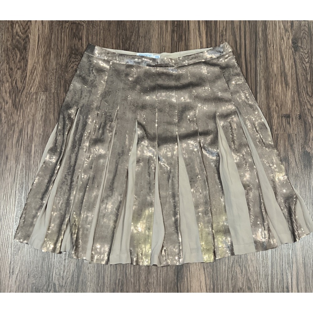 Chelsea Reece Sequin Pleated Golden Mini Tiered Skirt Size L